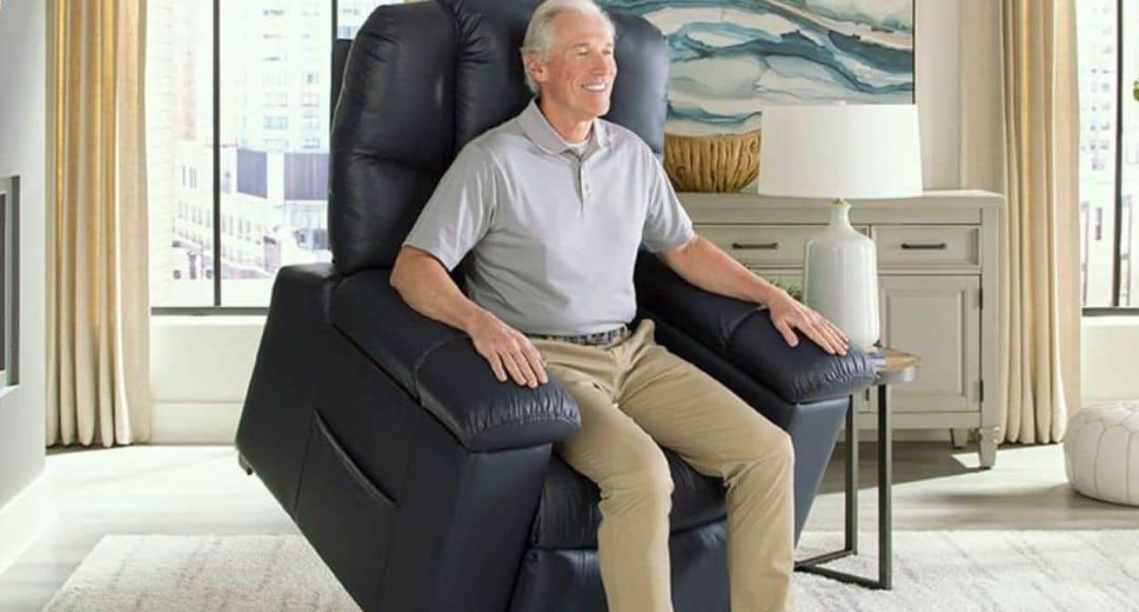 Medical Lift Chairs Combining Care with Comfort